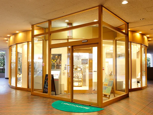 アイヴァンキャトル山野愛子